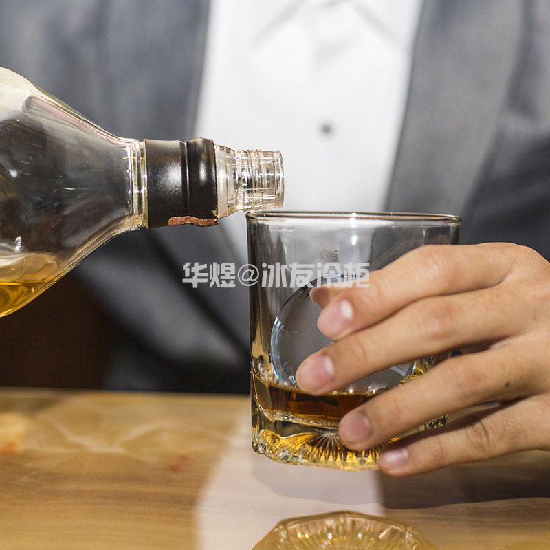 冰友10桶透明冰机纯冰制冰机清冰设备透明冰机生产厂家