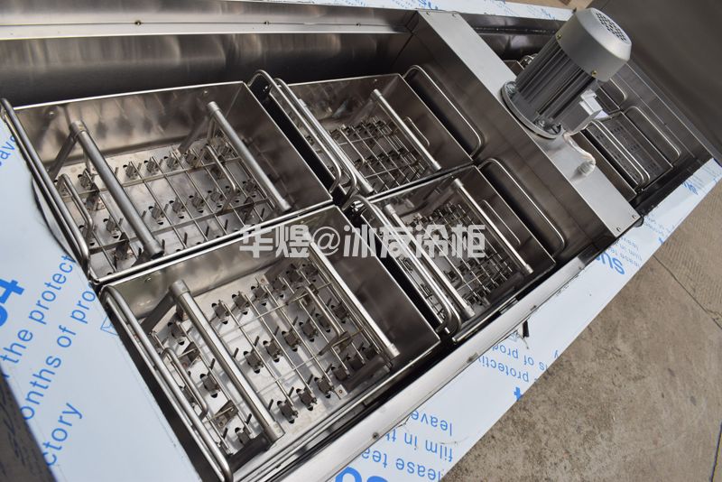 冰友加强款8模冰棒机冰棍雪糕机定做厂家老冰棍生产设备商用雪糕机(图11) 冰友加强款8模冰棒机冰棍雪糕机定做厂家老冰棍生产设备商用雪糕机(图11)