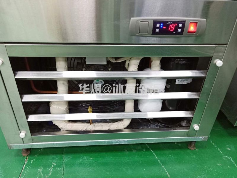 单模冰棒机(图4) 单模冰棒机(图4)