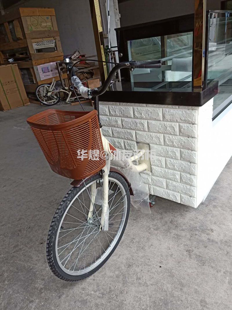 冰友独特单车型蛋糕车户外式蛋糕展示柜冰淇淋车可移动蛋糕甜品车(图5) 冰友独特单车型蛋糕车户外式蛋糕展示柜冰淇淋车可移动蛋糕甜品车(图5)