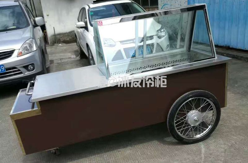 冰友咖啡色小型冰淇淋车硬质冰激凌车移动雪糕车冰淇淋小吃售卖车(图7) 冰友咖啡色小型冰淇淋车硬质冰激凌车移动雪糕车冰淇淋小吃售卖车(图7)