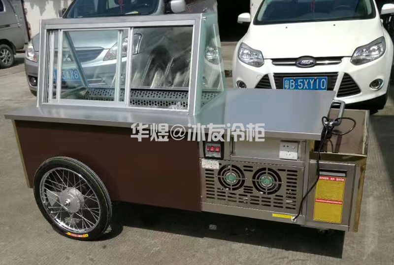 冰友咖啡色小型冰淇淋车硬质冰激凌车移动雪糕车冰淇淋小吃售卖车(图8) 冰友咖啡色小型冰淇淋车硬质冰激凌车移动雪糕车冰淇淋小吃售卖车(图8)