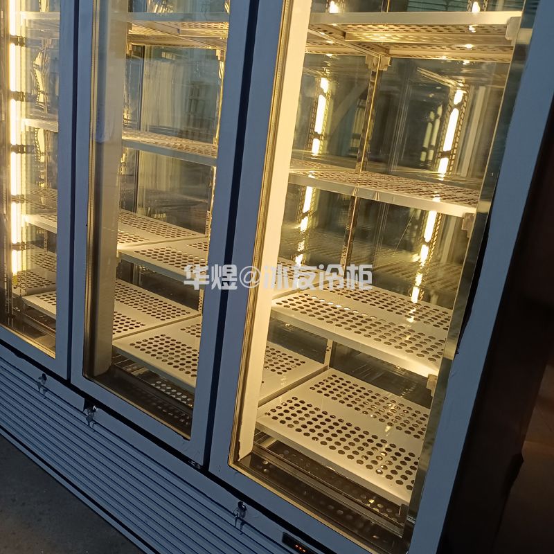 三门双通牛肉冷冻柜牛肉低温冷冻展示柜牛肉冷冻冰箱(图4) 三门双通牛肉冷冻柜牛肉低温冷冻展示柜牛肉冷冻冰箱(图4)
