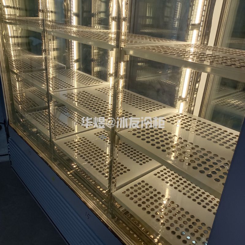 三门双通牛肉冷冻柜牛肉低温冷冻展示柜牛肉冷冻冰箱(图5) 三门双通牛肉冷冻柜牛肉低温冷冻展示柜牛肉冷冻冰箱(图5)