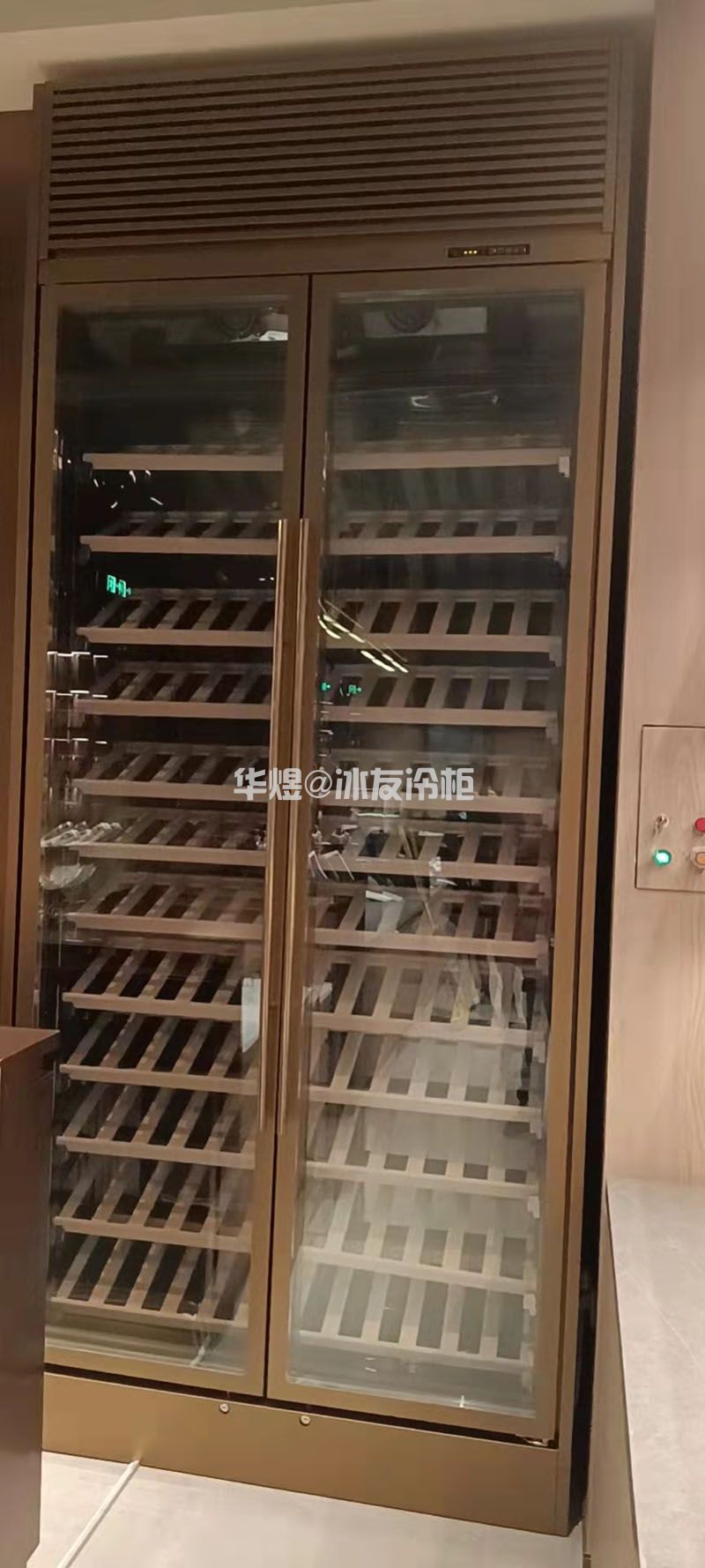 高身双门机组可拆式红酒展示柜不锈钢恒温酒柜酒店洋酒冷柜红酒洋酒冷藏柜(图4) 高身双门机组可拆式红酒展示柜不锈钢恒温酒柜酒店洋酒冷柜红酒洋酒冷藏柜(图4)